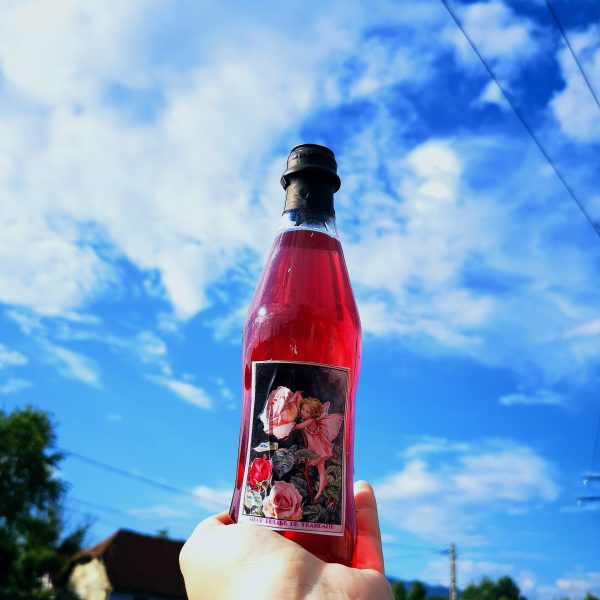 Sirop din petale de trandafir